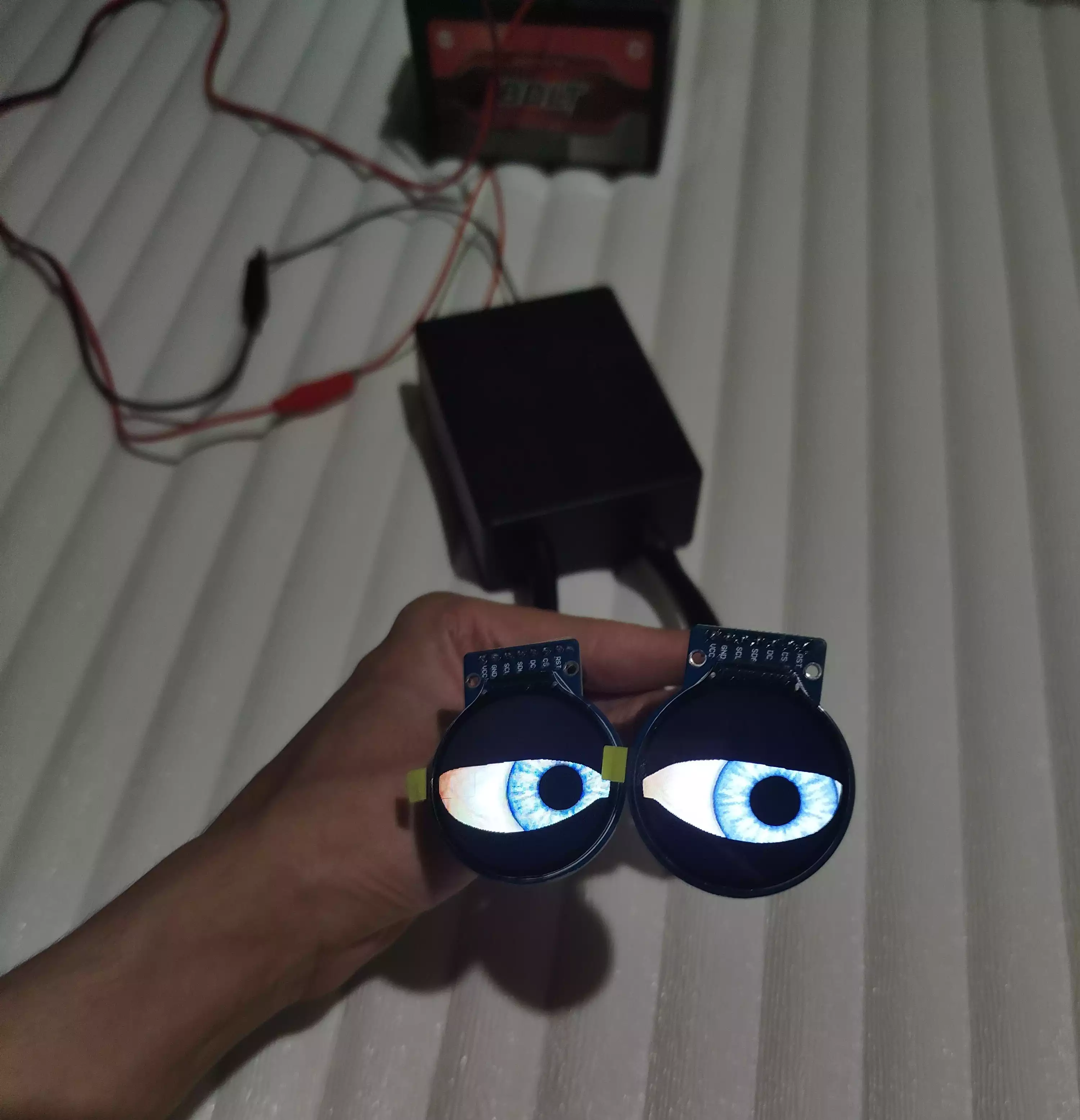 Langkah 4: Hidupkan controller